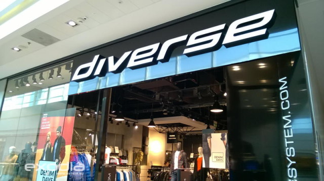 Diverse is a fashion store chain in Poland