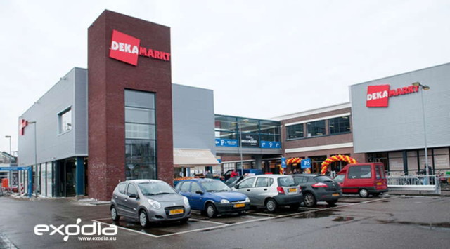 The Dutch supermarket chain Deka Markt has a big range of products.
