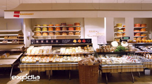 Deka Markt supermarkets belong to the same cooperation like Dirk van den Broen.